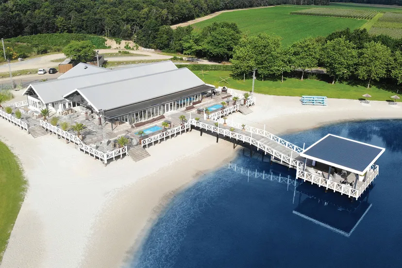 beachclub degreez luchtfoto