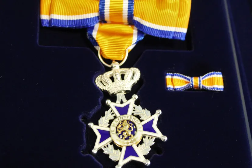 lintje in de orde van oranje nassau john holsgens