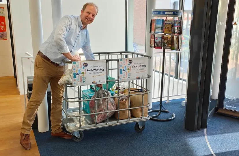 inzamelactie kinderkleding fbjpg tim snijckers