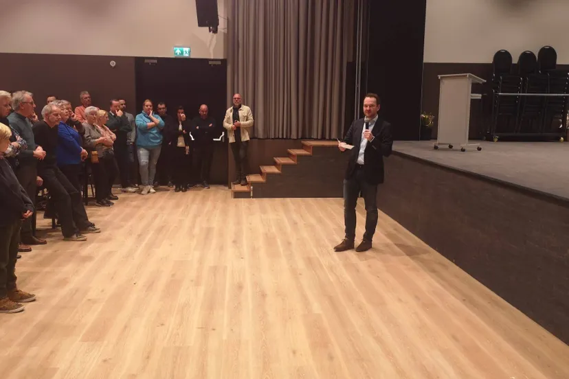 dorpshoes dn driehook wethouder 1