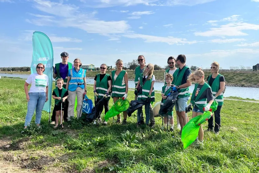 c1d77929-a0ad-4da7-a44e-349178ba592a -1