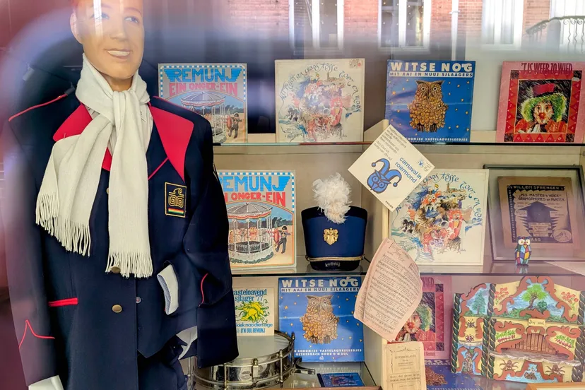 ©VVV Hart van Limburg Carnavalswandeling Roermond-1