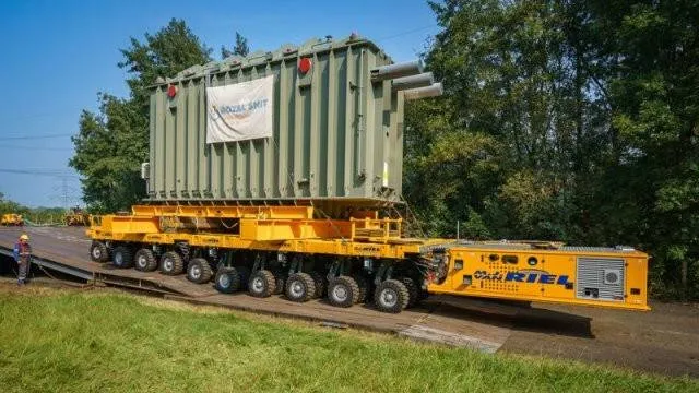 transport-megatransformator-naar-hoogspanningsstation-maasbracht-28021-1