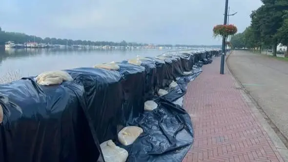 hoogwater - 748243220_3189583857897309_9173407129758494359_n-1