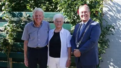 60 jaar getrouwd - 774201529_1578420423726378_779547766609187211_n-1