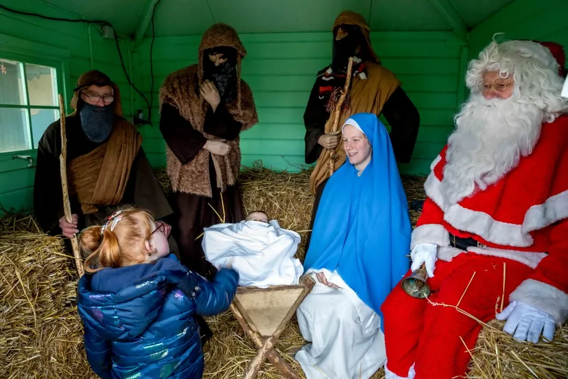 01 levende kerststal kinderboerderij foto peter noy