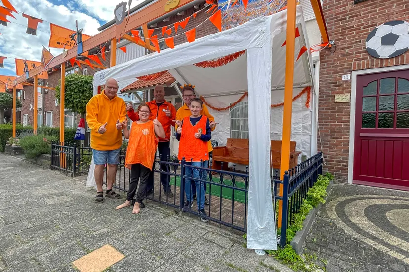 1 fam van den elzen en fam spierings oranjerstraat uden