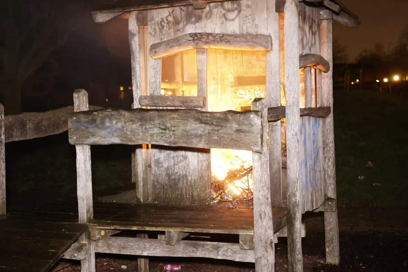 20240101232147 16a3189