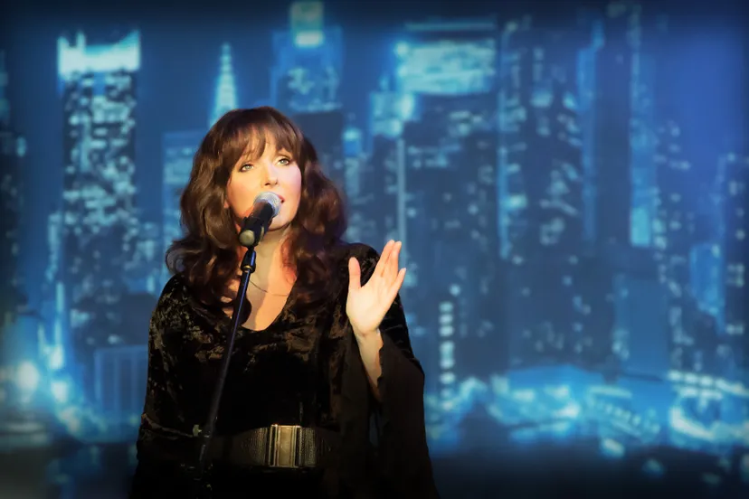 cloudbusting kate foto markant theater maashorst uden 40yearskatebush 17 3 2024