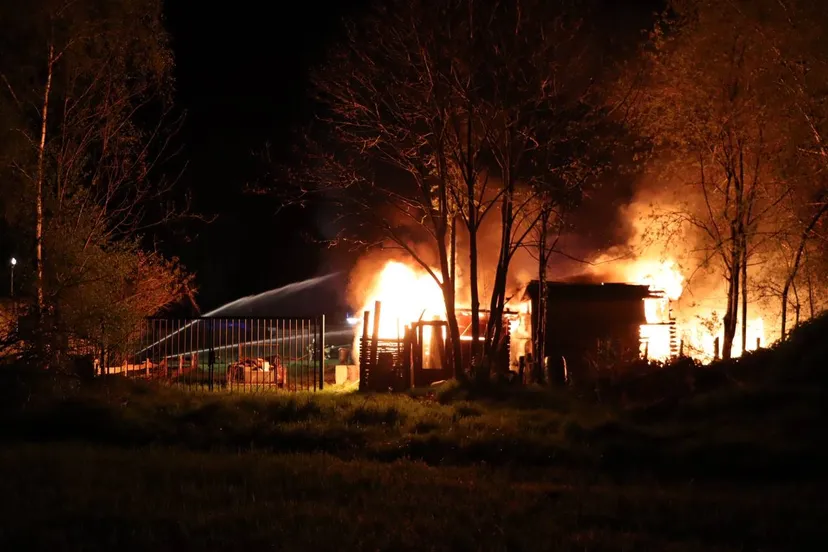 img 20240411 050412 063