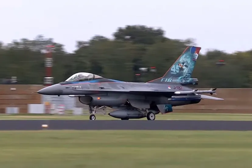 2024 09 27 laatste vlucht f16 04
