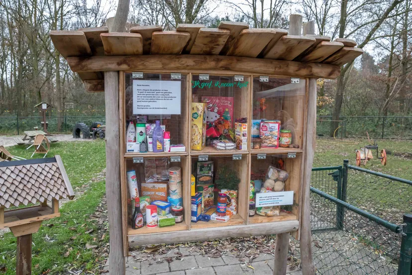 2. 'Ik geef - ik neem kast' voorziet in een behoefte (foto Peter Noy C)