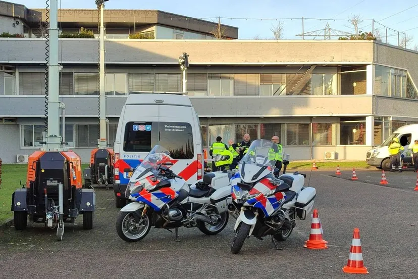 17-01-2026 Politiecontrole Uden 01