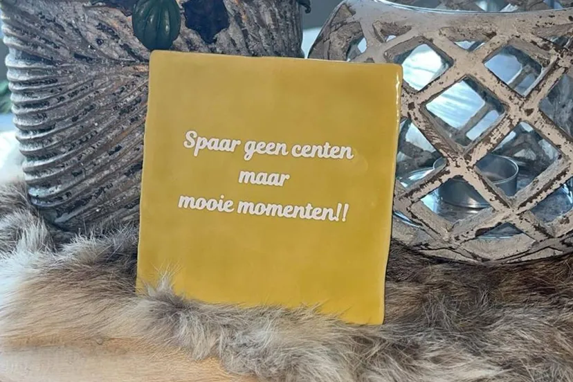 Spaar geen centen maar mooie momenten geel wit