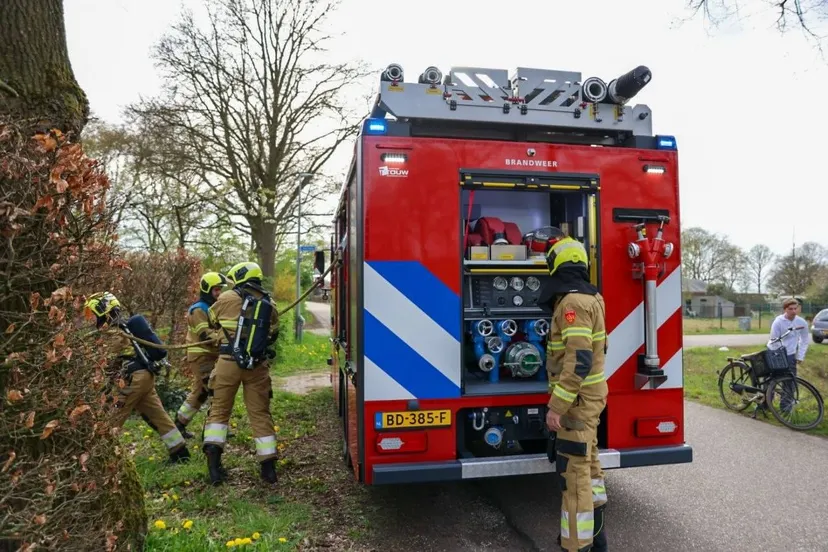 09-04-2026 Brand bijgebouw Uden 01