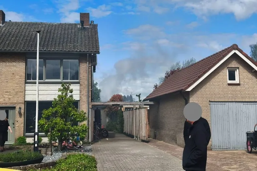 20-04-2026 Brand bijgebouw Uden 01