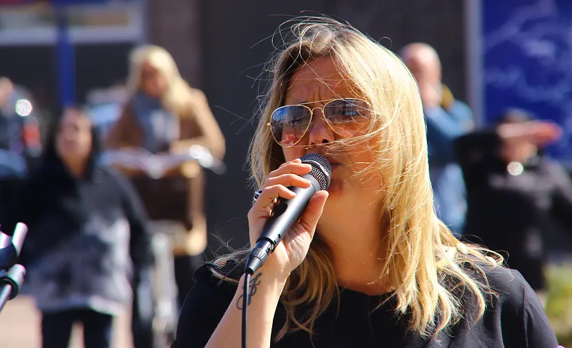 01 04 2020 optreden silvie klijs bij aatrium 896x504