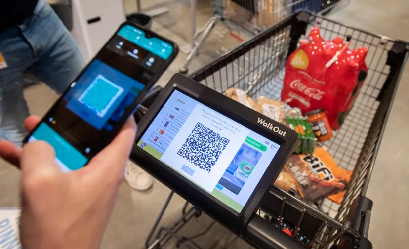 01 jumbo geeft startsein voor experiment met slimme winkelwagen