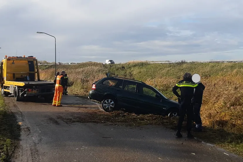 02 11 2019 auto van takud a50 afgereden 04