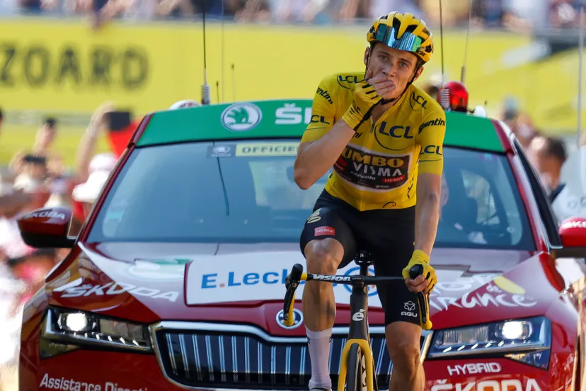 02 jumbo feliciteert team jumbo visma met overwinning tour de france 2022