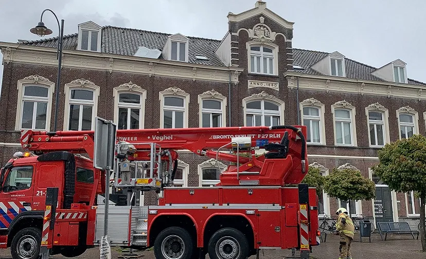 04 05 2021 stormschade molenstraat 1