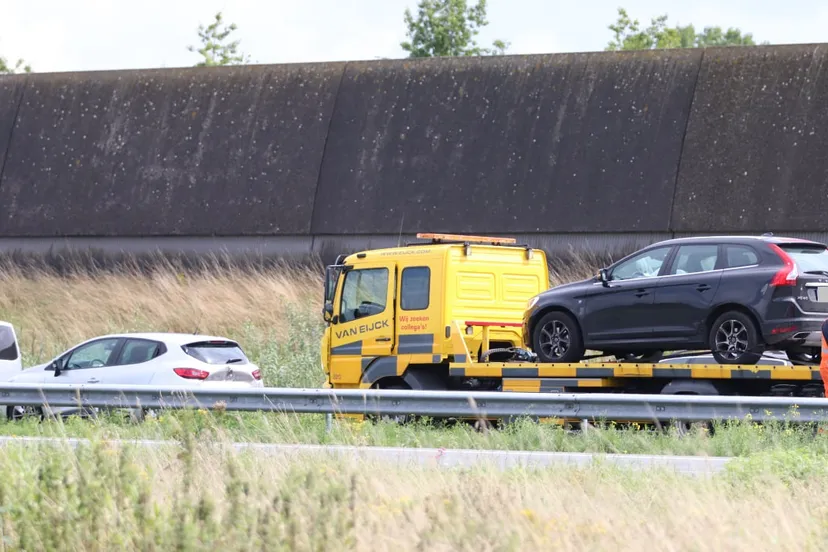 04 08 2023 kop staart aanrijding a50 01