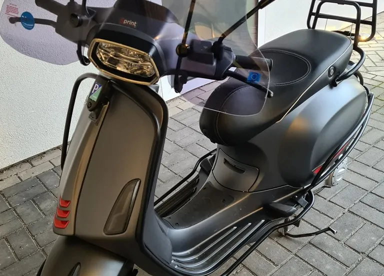 05 11 2022 diefstal scooter