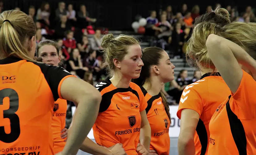 06 04 2019 korfbalfinale korfrakkers 896x504