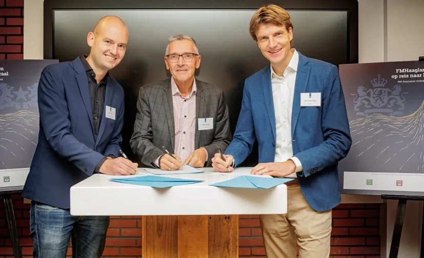 08 11 2022 hutten wint aanbesteding rijk