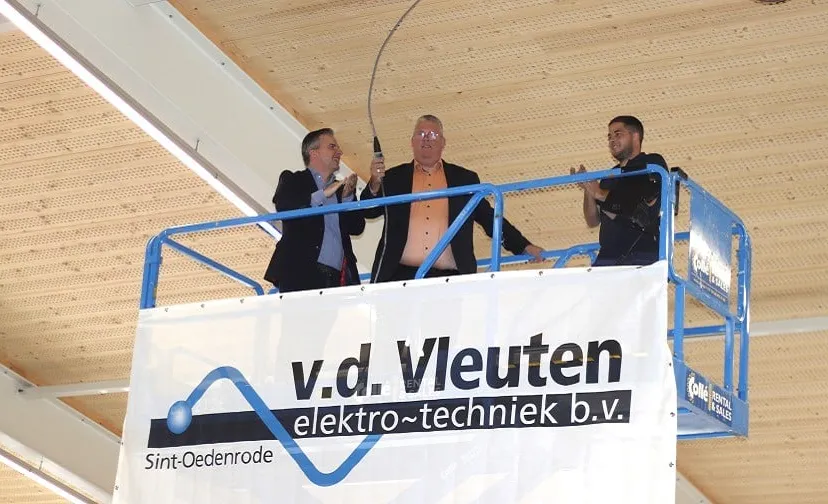 11 10 2022 hoogste punt nieuwbouw zwembad 01