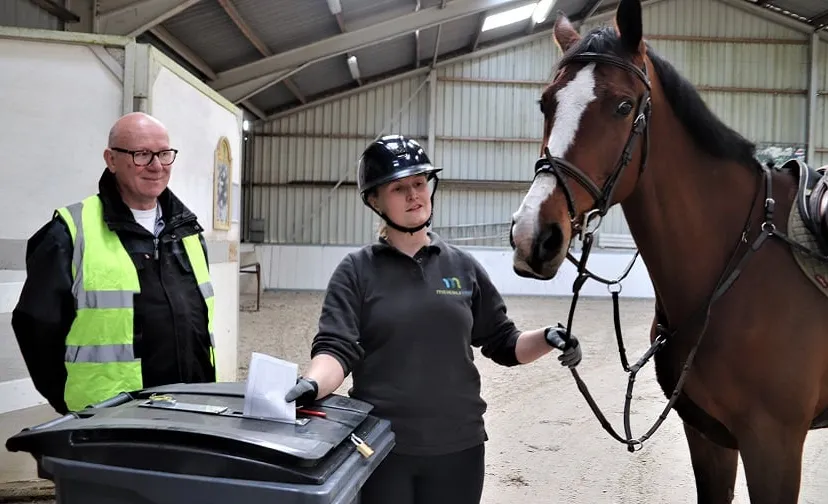 14 03 2022 stemmen te paard 896x504 1