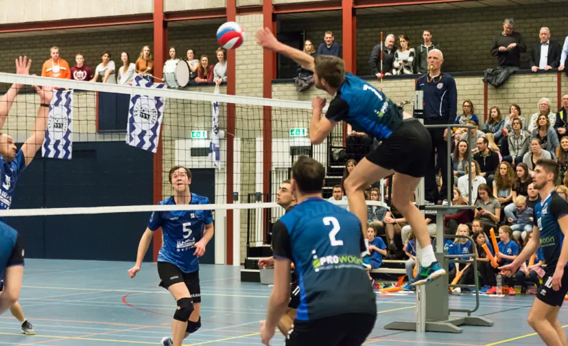 14 04 2019 skunk heren 1 896x504