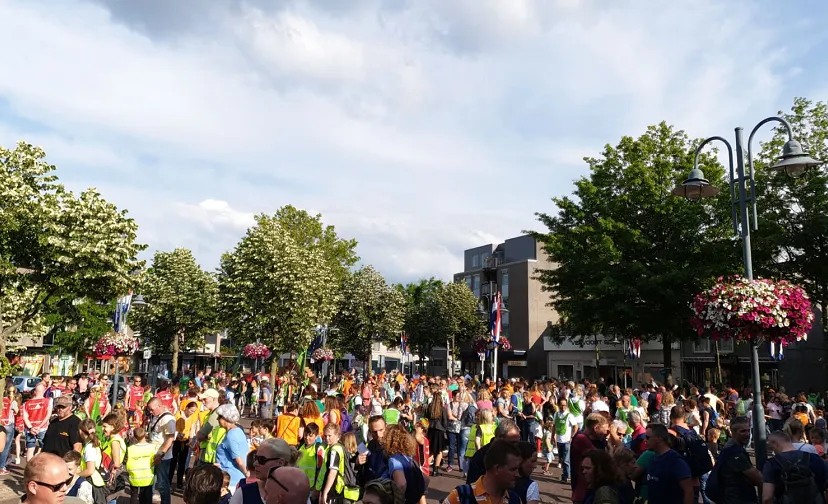 14 06 2019 avondvierdaagse 896x504