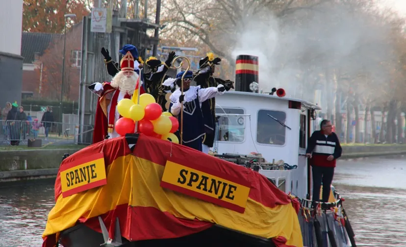 14 11 2021 intocht sinterklaas in veghel 01