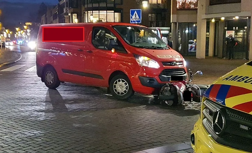 15 12 2020 scooterrijder aangereden markt veghel 02