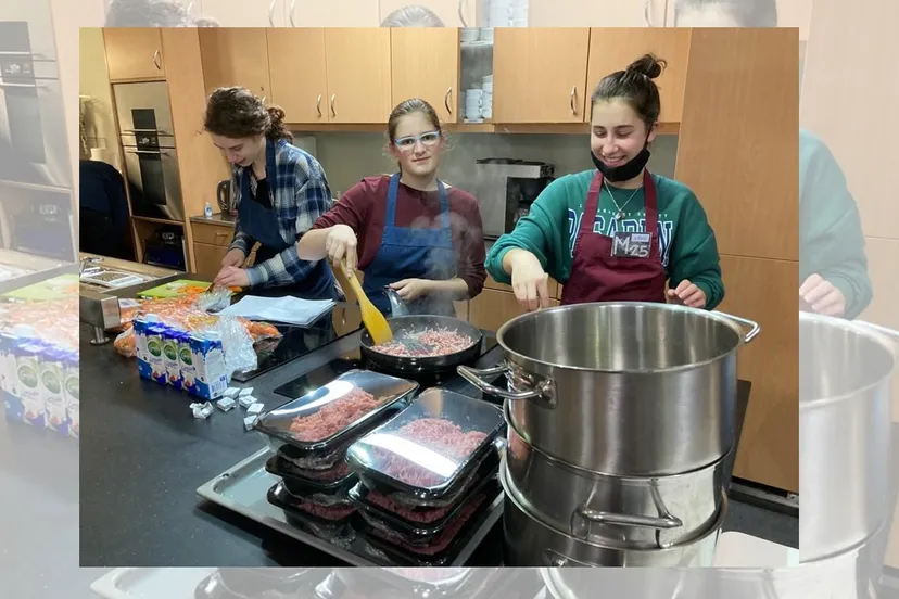 18 11 2021 heel veghel kookt 00