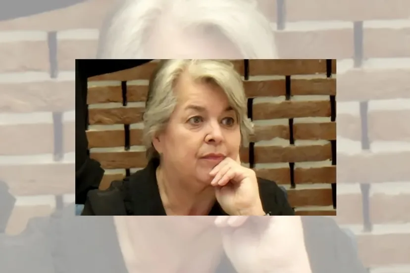 19 03 2022 mirjam van esch