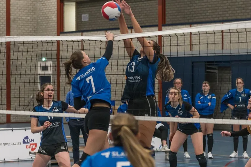 20231216 skunk dames 1