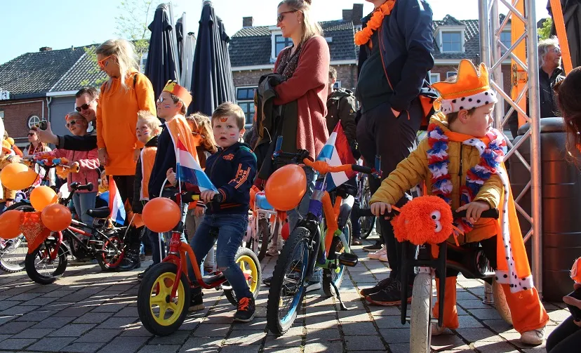 27 04 2022 versierde fietsen 02 1