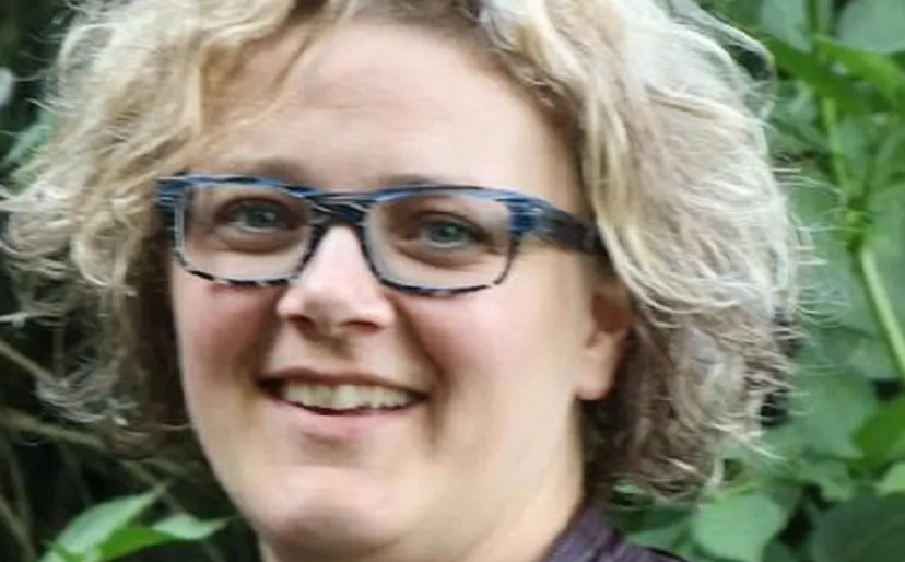 annelies 896x504
