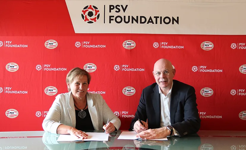 foto ondertekening psv foundation gemeente meierijstad 896x504