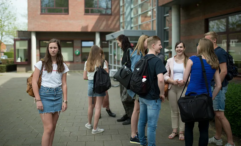 join us 896x504 foto luc van moorsel