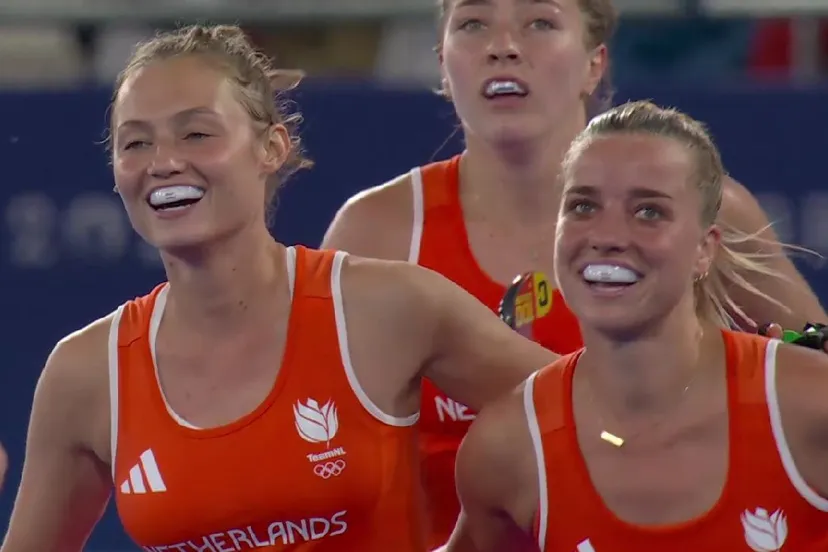 joosje burg scoort de 6e treffer