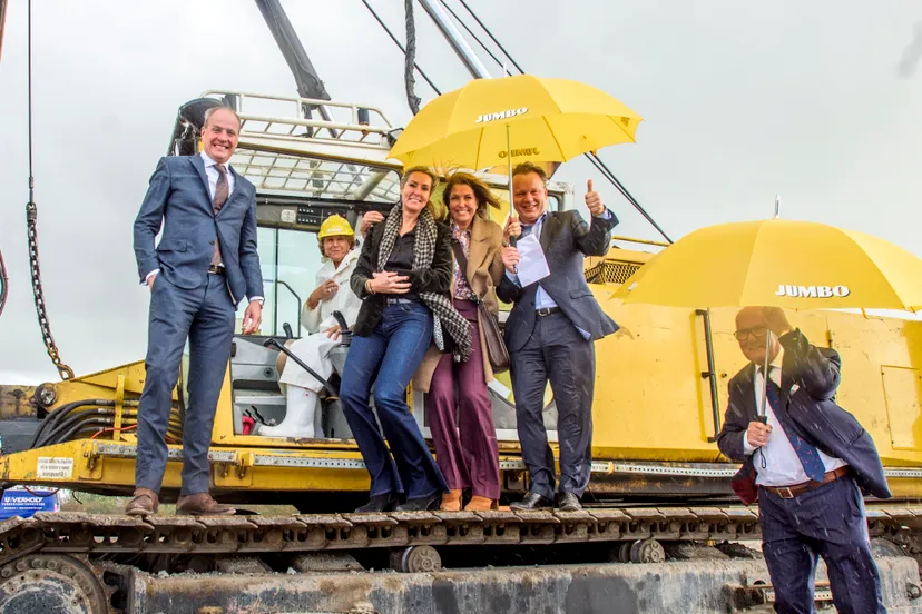 jumbo eerste paal geslagen van dc nieuwegein 021