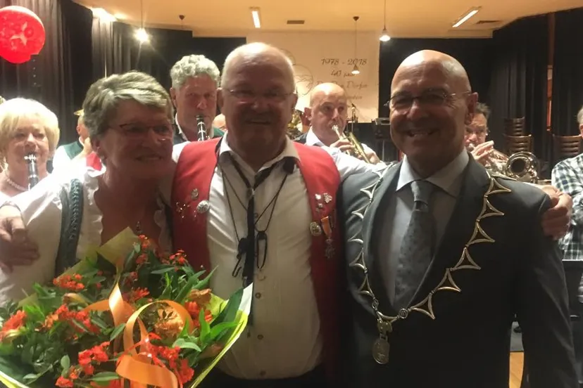 koninklijke onderscheiding 11