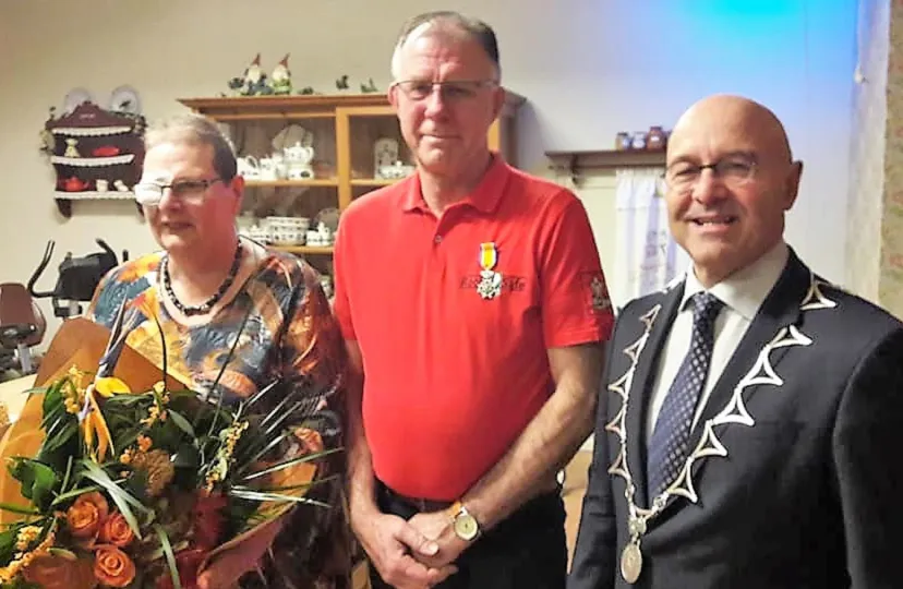 koninklijke onderscheiding toin lathouwers 960x540