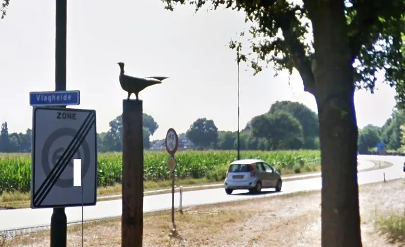 kunstwerk hoge vlucht eerde