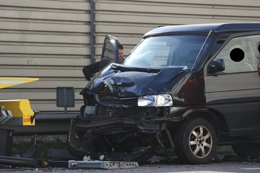 photo 2023 03 27 21 47 21