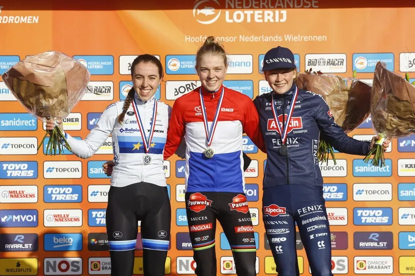 podium beloften nk vrouwen u23 fullscreen