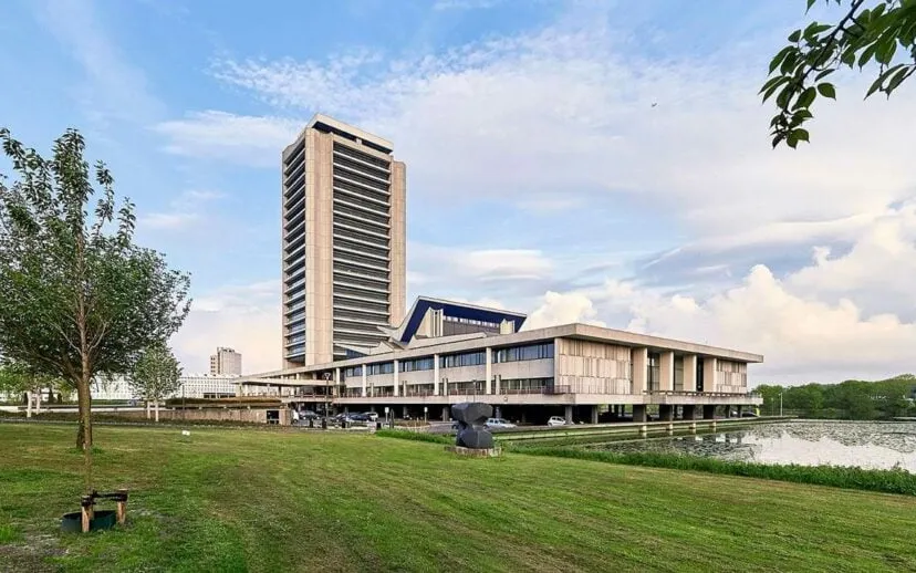 provinciehuis1 915x518 1